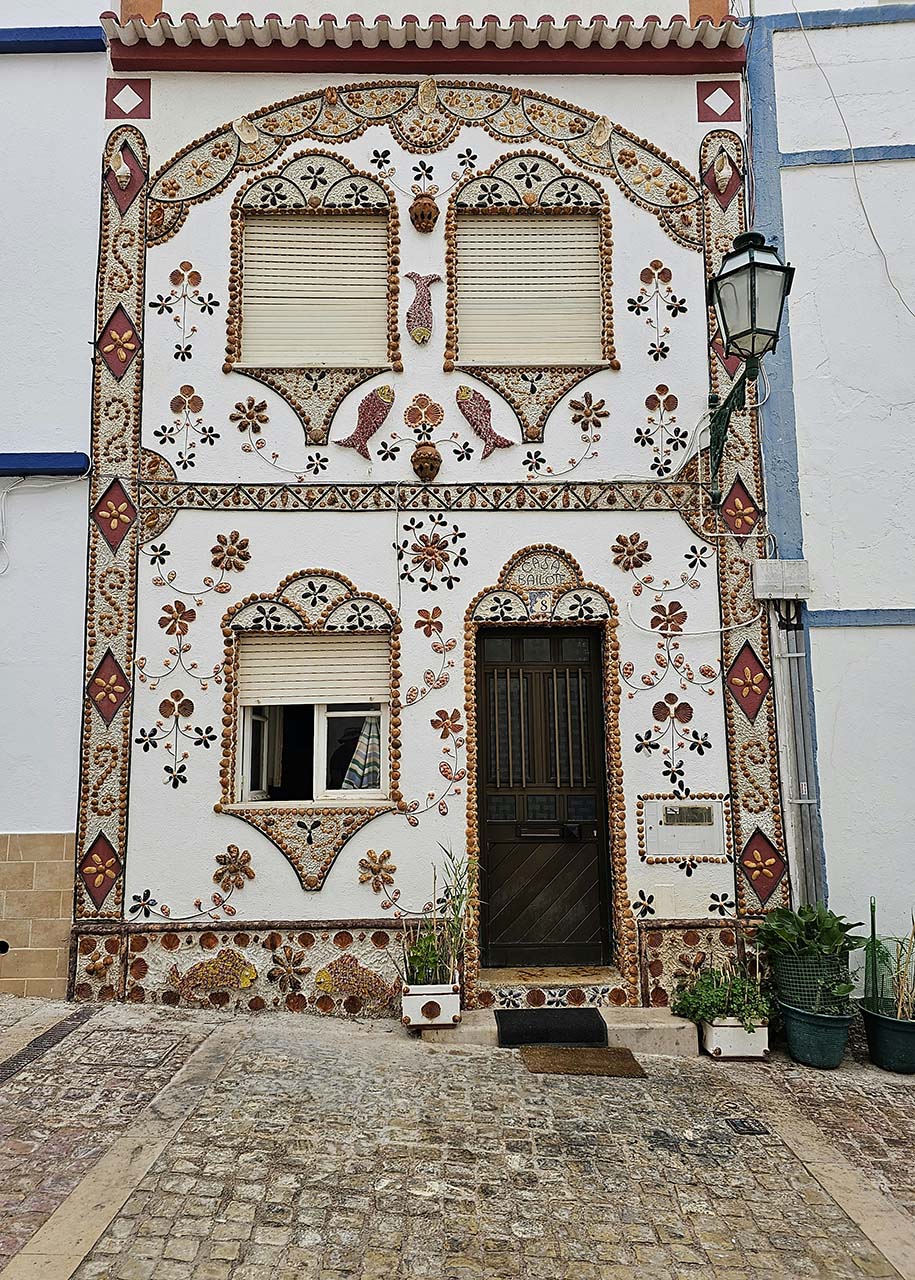 Albufeira - decorated house