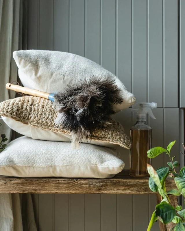 Spring cleaning isn’t just about tidying—it’s about creating space for what truly matters. A fresh start for your home, mind, and heart. What’s one thing you’re letting go of this season? ✨🌿⁣
⁣
#SpringCleaning #DeclutterYourLife #SlowLivingHome #minimalistliving#FreshStart #MindfulDecluttering #tidyhometidymind #theslowlivingguide